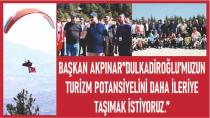 Yamaç.Paraşütçüleri Yalnız Ardıç semalarını renklendirdi